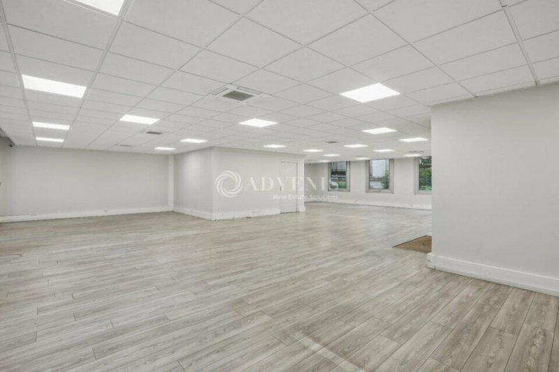 Maison à louer, 350m², Paris 8ème