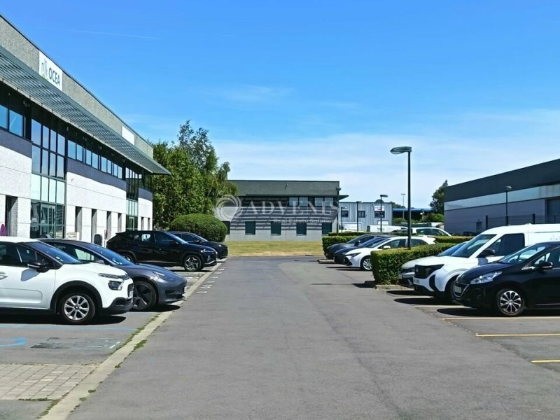 Maison à louer, 545m², Templemars