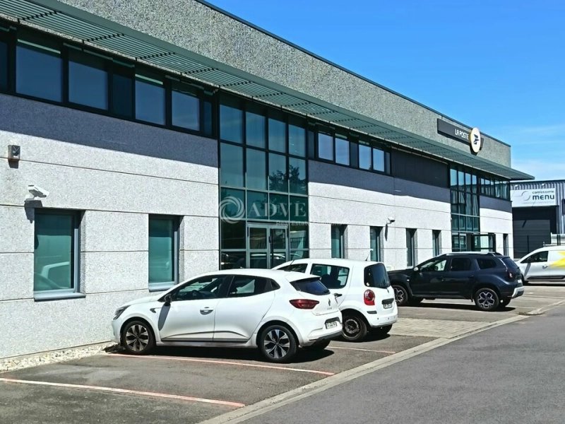 Maison à louer, 545m², Templemars