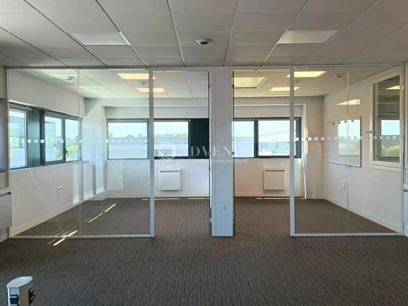 Maison à louer, 545m², Templemars