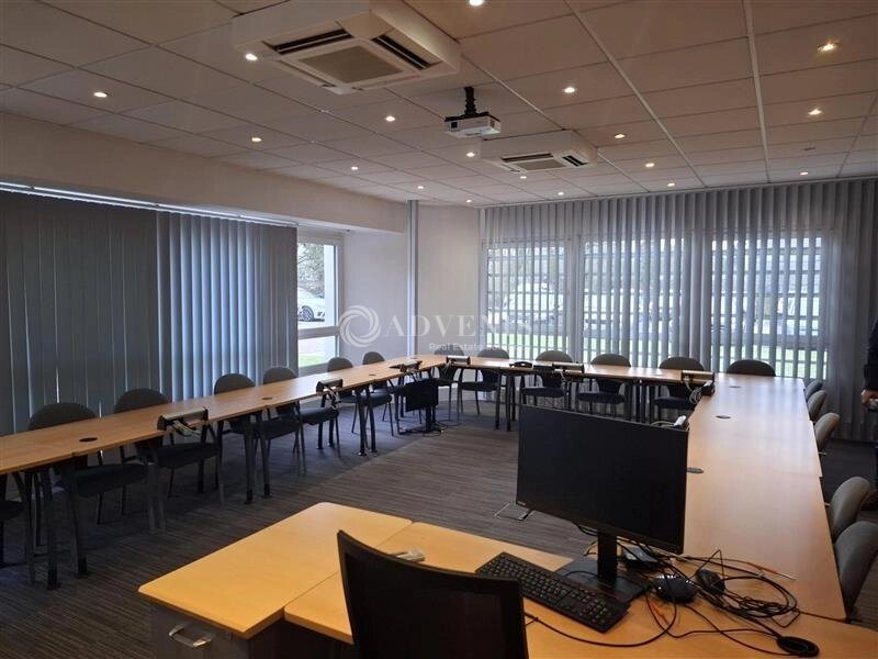 Maison à louer, 589m², Villers-lès-Nancy