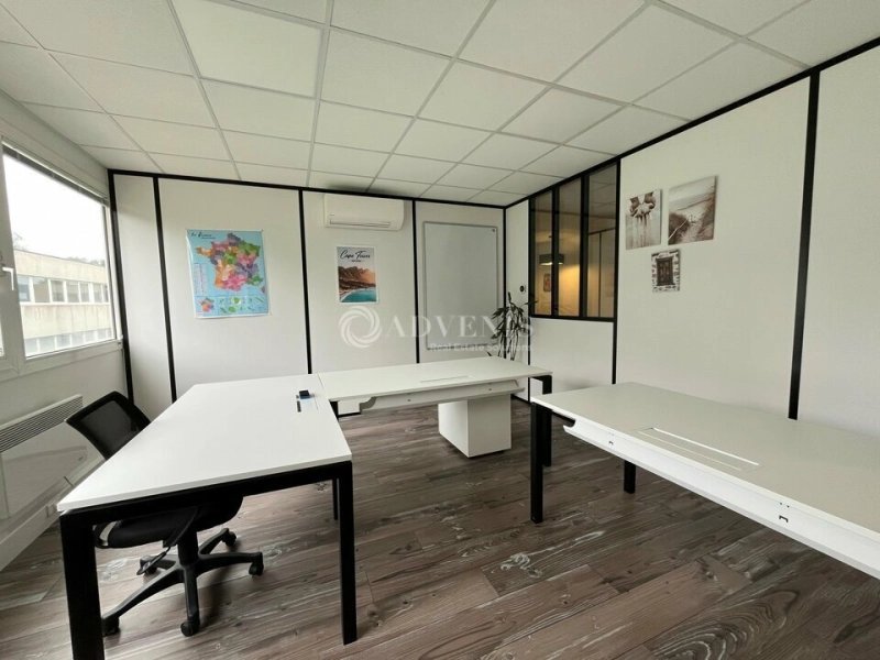 Maison à louer, 250m², Bièvres