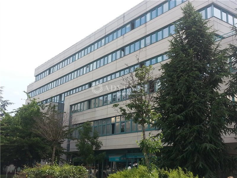 Maison à louer, 938m², Massy