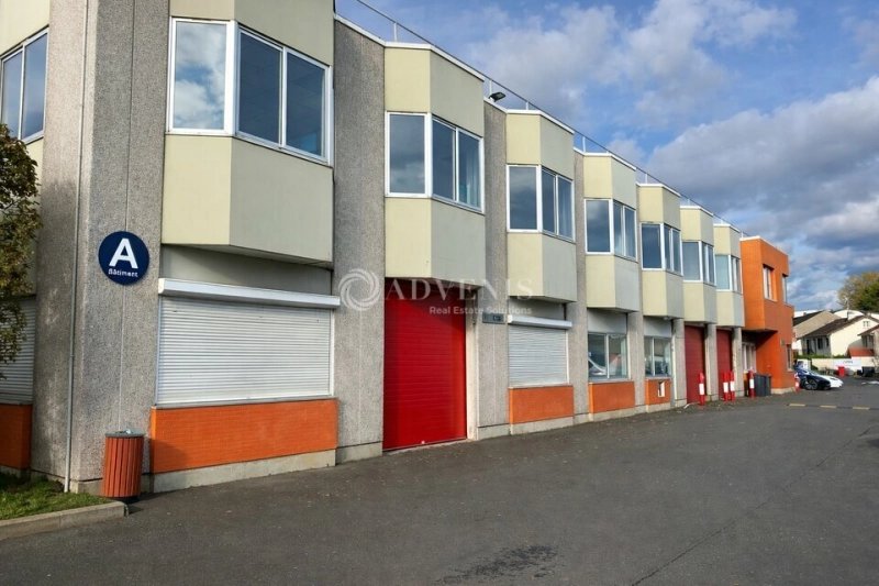 Maison à louer, 799m², Villejuif