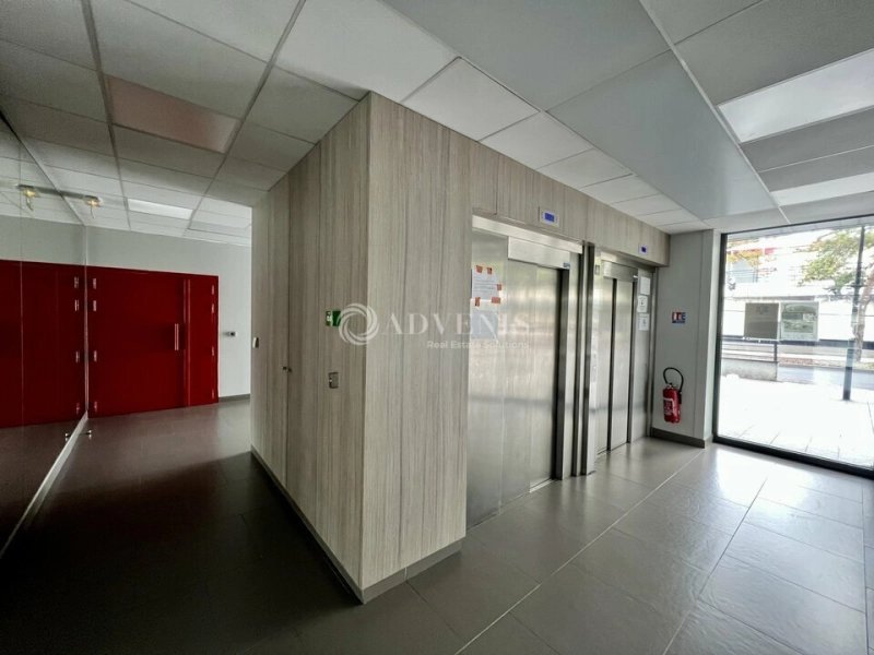 Maison à louer, 540m², Argenteuil