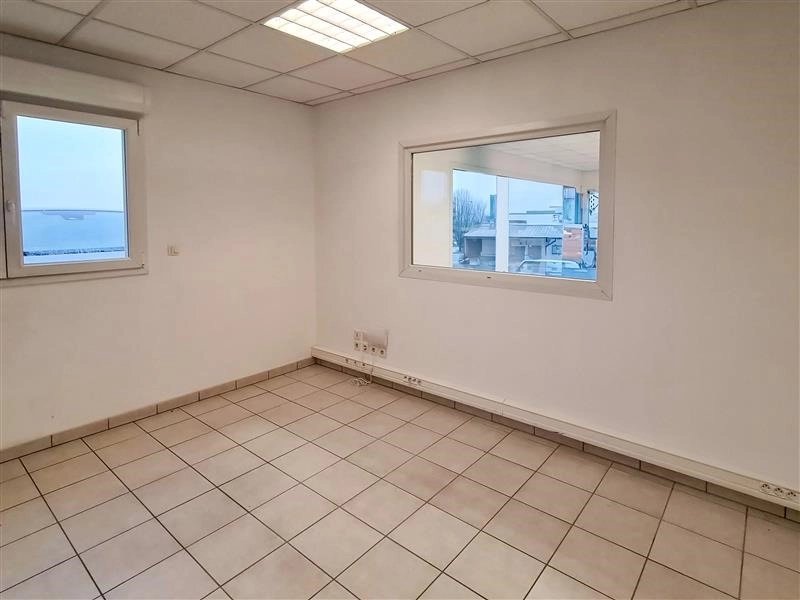 Maison à louer, 200m², Yffiniac
