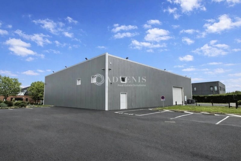 Maison à louer, 722m², Ennevelin