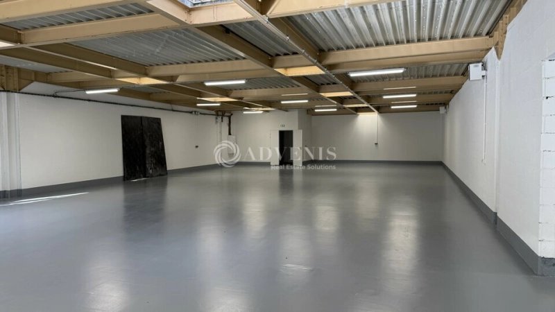 Maison à louer, 855m², Croissy-Beaubourg