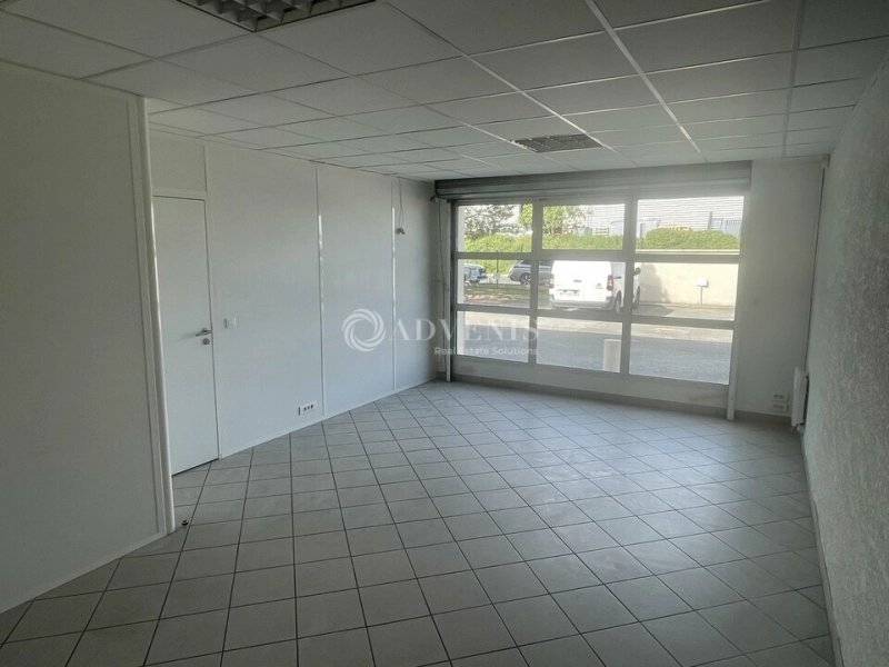 Maison à louer, 370m², Eysines