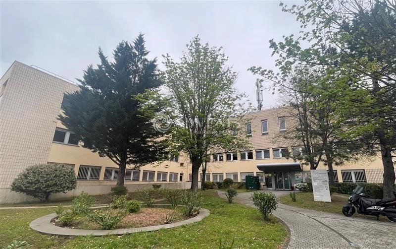 Maison à louer, 1146m², Aulnay-sous-Bois