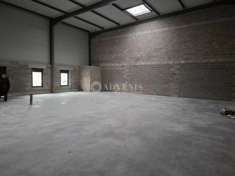 Maison à louer, 848m², Atton