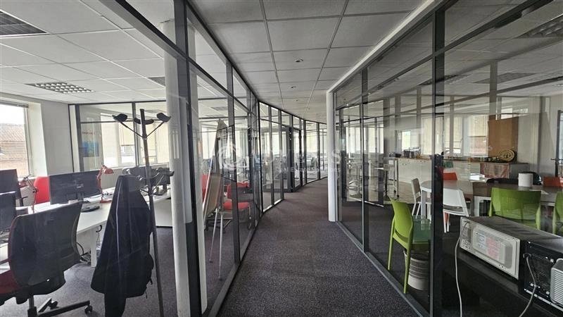 Maison à louer, 870m², Villeneuve-d'Ascq