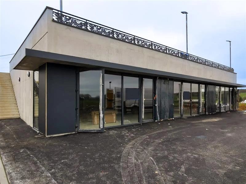 Maison à louer, 300m², Uzel
