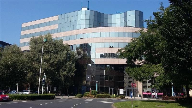 Maison à louer, 697m², Noisy-le-Grand