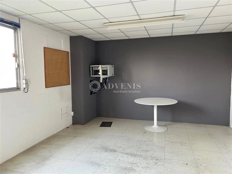 Maison à vendre, 1100m², Nazelles-Négron