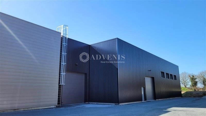 Maison à louer, 930m², Couëron