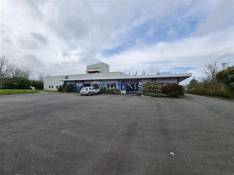 Maison à louer, 2612m², Plounévez-Moëdec