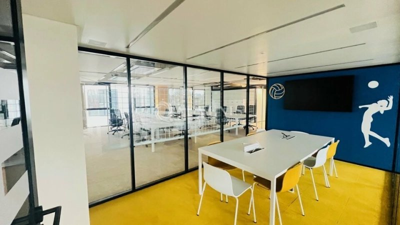 Maison à louer, 3287m², Pessac