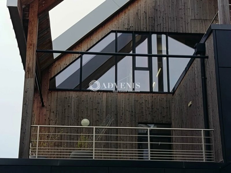 Maison à louer, 730m², Villeneuve-d'Ascq