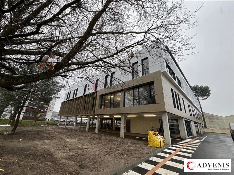 Maison à louer, 376m², Pessac