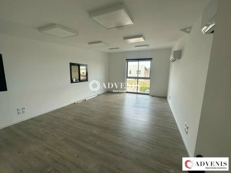 Maison à louer, 370m², Mérignac