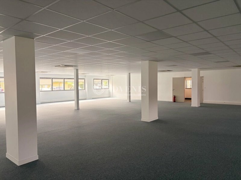 Maison à louer, 1365m², Tours
