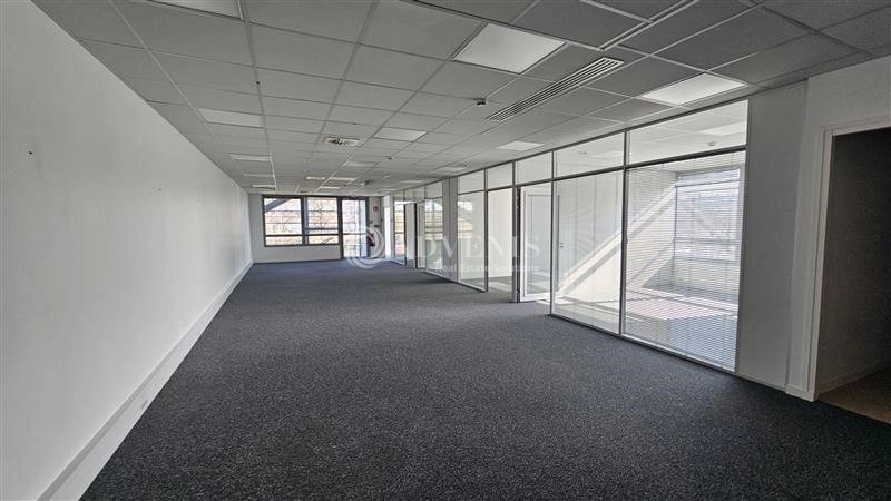 Maison à louer, 3245m², Villeneuve-d'Ascq