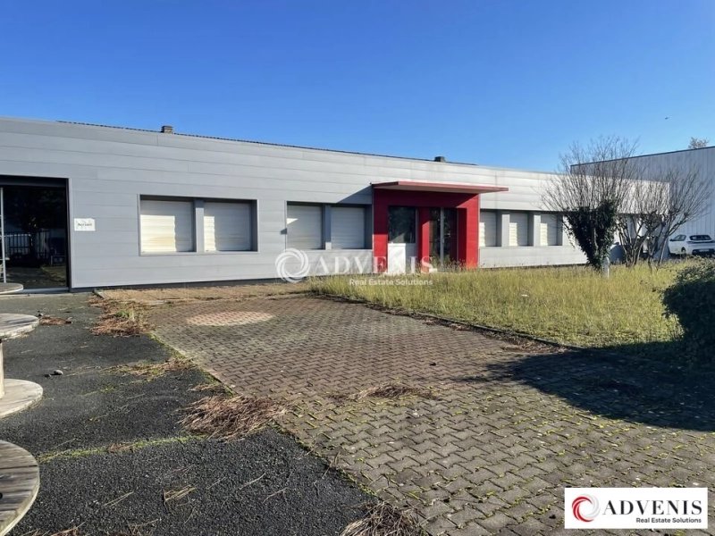 Maison à louer, 1406m², Pessac