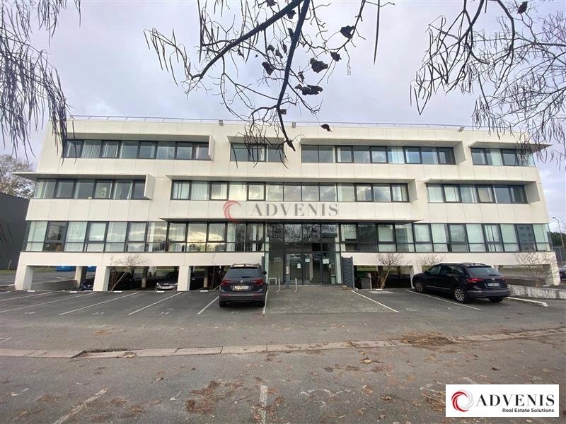 Maison à louer, 988m², Mérignac