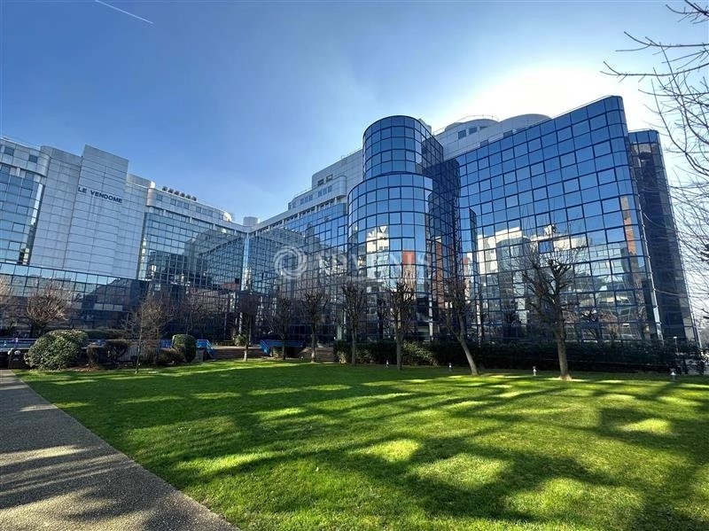 Maison à louer, 3585m², Noisy-le-Grand