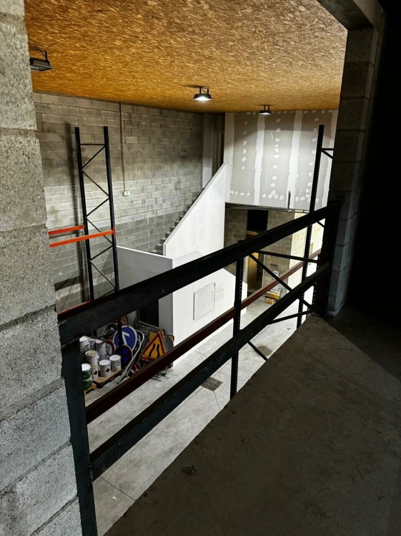 Maison à louer, 714m², Montredon-des-Corbières