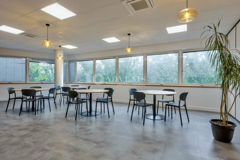 Maison à louer, 2210m², Courcouronnes