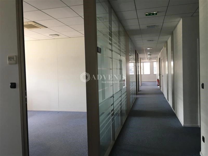 Maison à louer, 1559m², Vélizy-Villacoublay