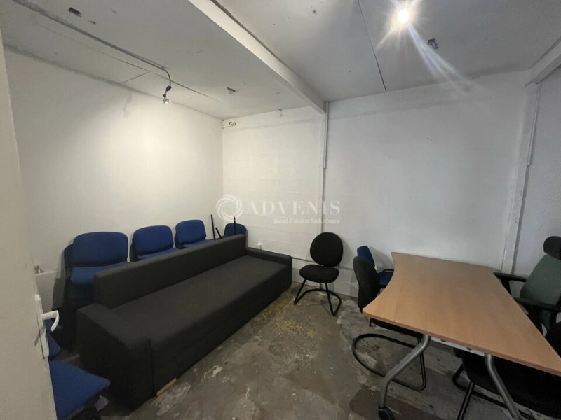 Maison à louer, 570m², Montreuil