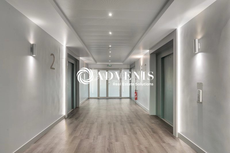 Maison à louer, 2148m², Ivry-sur-Seine