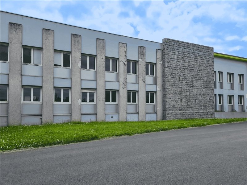 Maison à louer, 760m², Plaintel