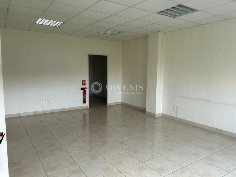 Maison à louer, 350m², Parçay-Meslay