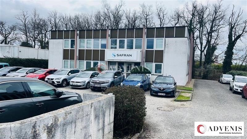 Maison à louer, 711m², Mérignac