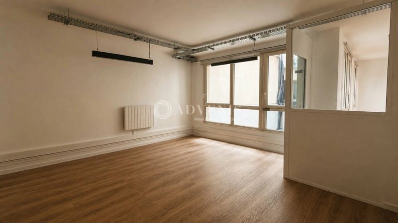 Maison à louer, 63m², Paris 17ème