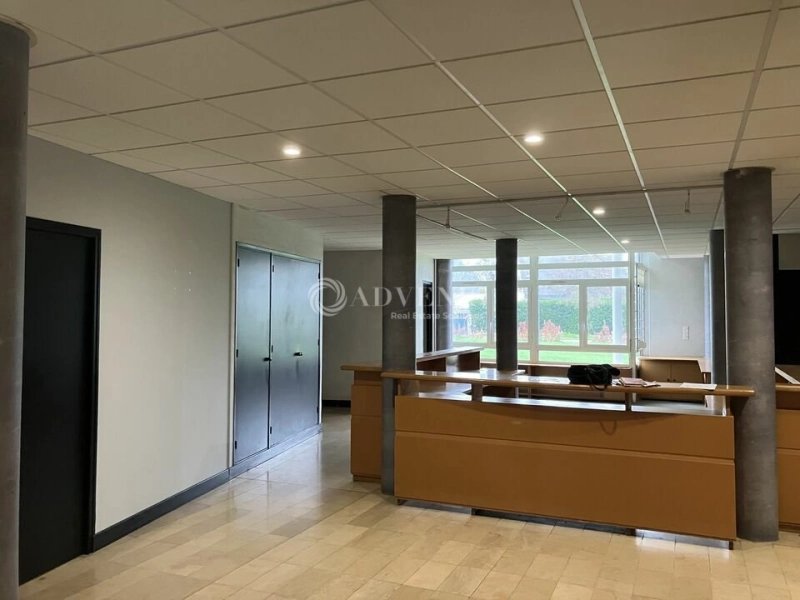 Maison à louer, 298m², Bourges