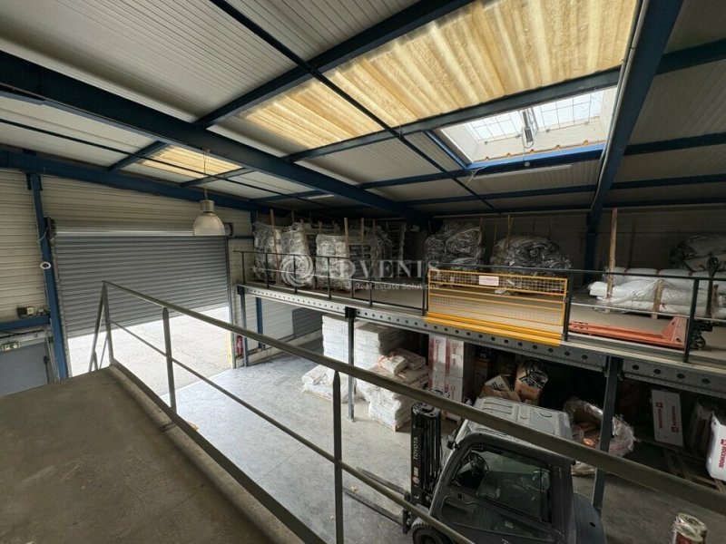 Maison à louer, 640m², Villeneuve-lès-Béziers