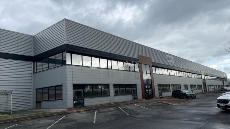 Maison à louer, 3299m², Combs-la-Ville