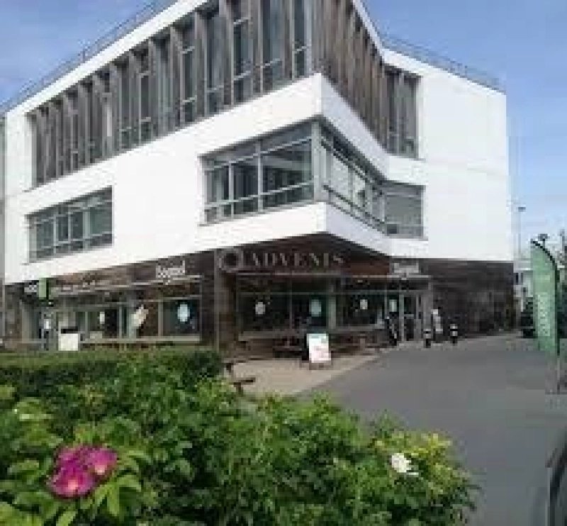 Maison à louer, 640m², Villeneuve-d'Ascq