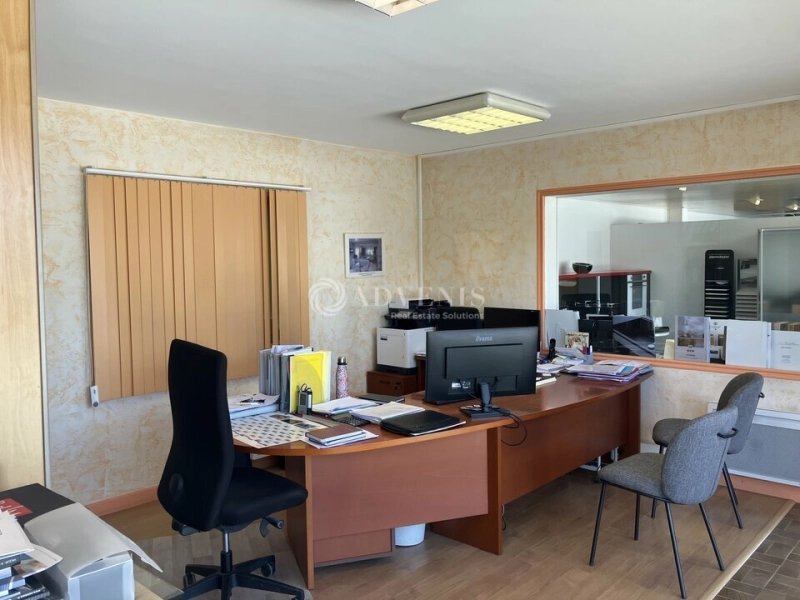 Maison à louer, 700m², Bourges