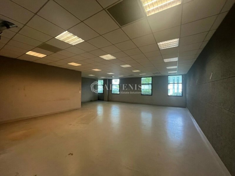 Maison à louer, 720m², Créteil
