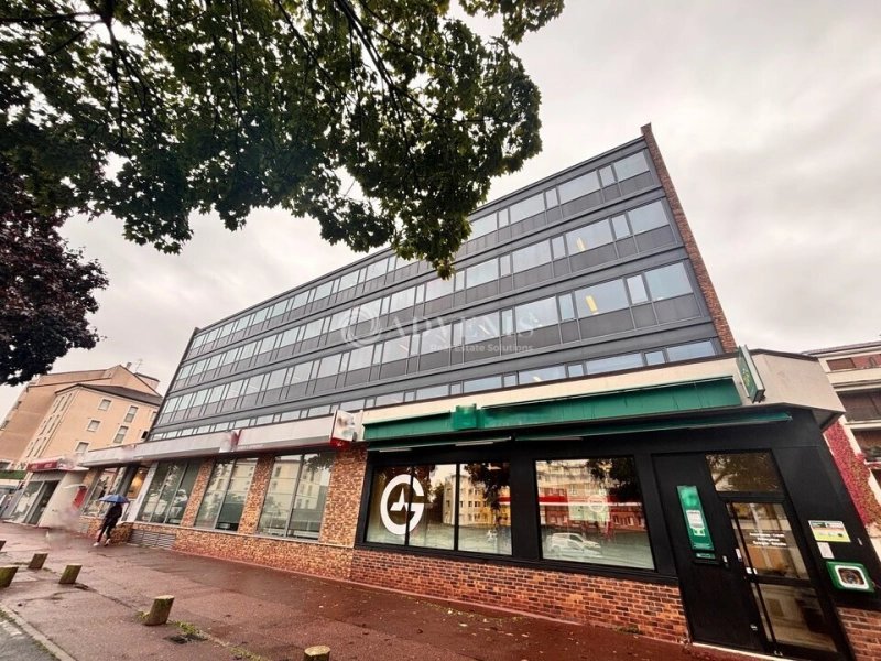 Maison à louer, 1145m², Créteil