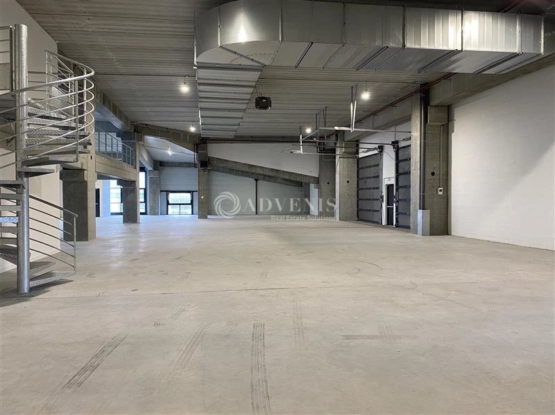 Maison à louer, 1387m², Colombes