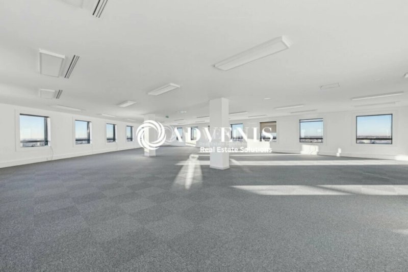 Maison à louer, 1157m², Noisy-le-Grand