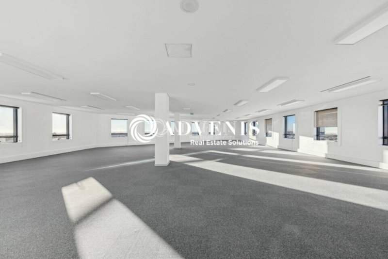 Maison à louer, 1157m², Noisy-le-Grand