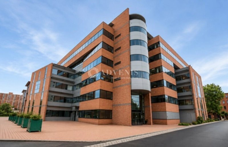 Maison à louer, 1596m², Ivry-sur-Seine